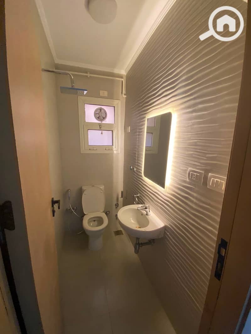 11 units-48461792072454. jpeg