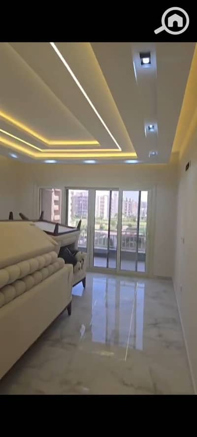 3 Bedroom Flat for Sale in Shorouk City, Cairo - 3. jpeg