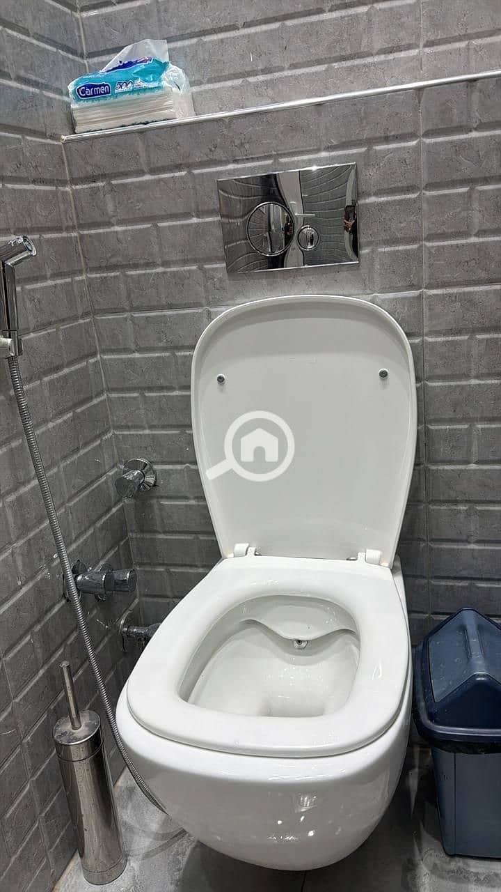 25 1000281951. jpg