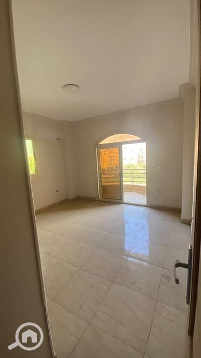 3 Bedroom Flat for Rent in Sheikh Zayed, Giza - a8fc14b7-098b-4f2a-ac61-36cfb6974541. jpg 3 Bedroom Flat for Rent in Sheikh Zayed, Giza - a8fc14b7-098b-4f2a-ac61-36cfb6974541. jpg