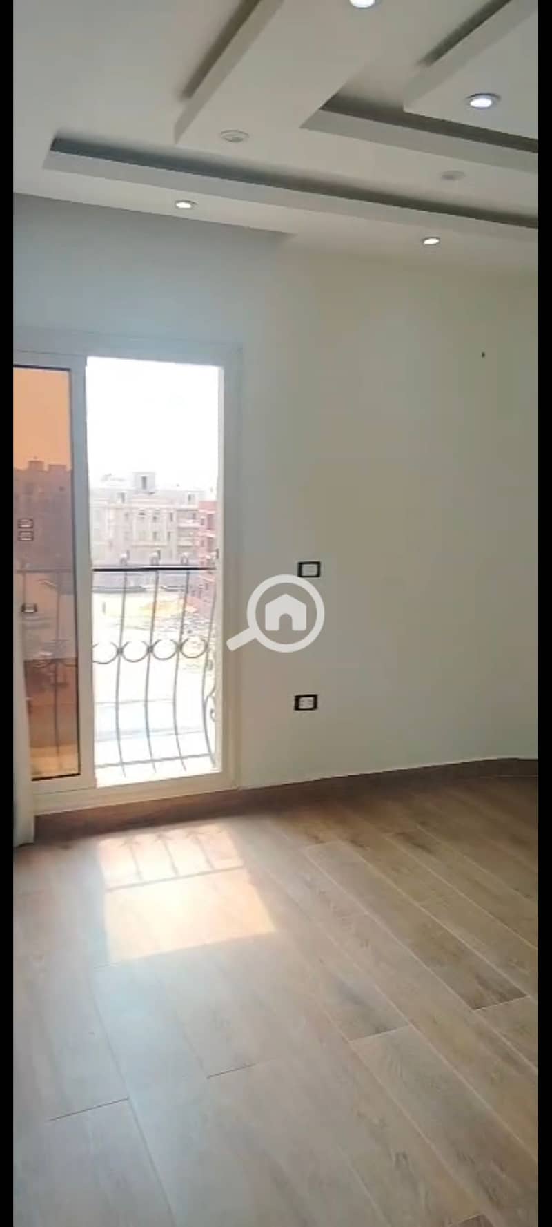 8 1002774600. jpg