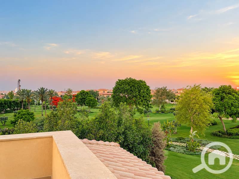 5 Sunset Garden Rooftop Vista. png