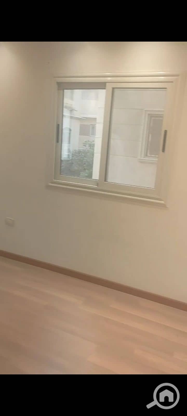 8 1000116904. jpg