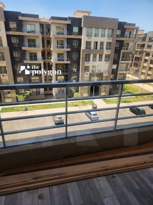 3 03. jpg