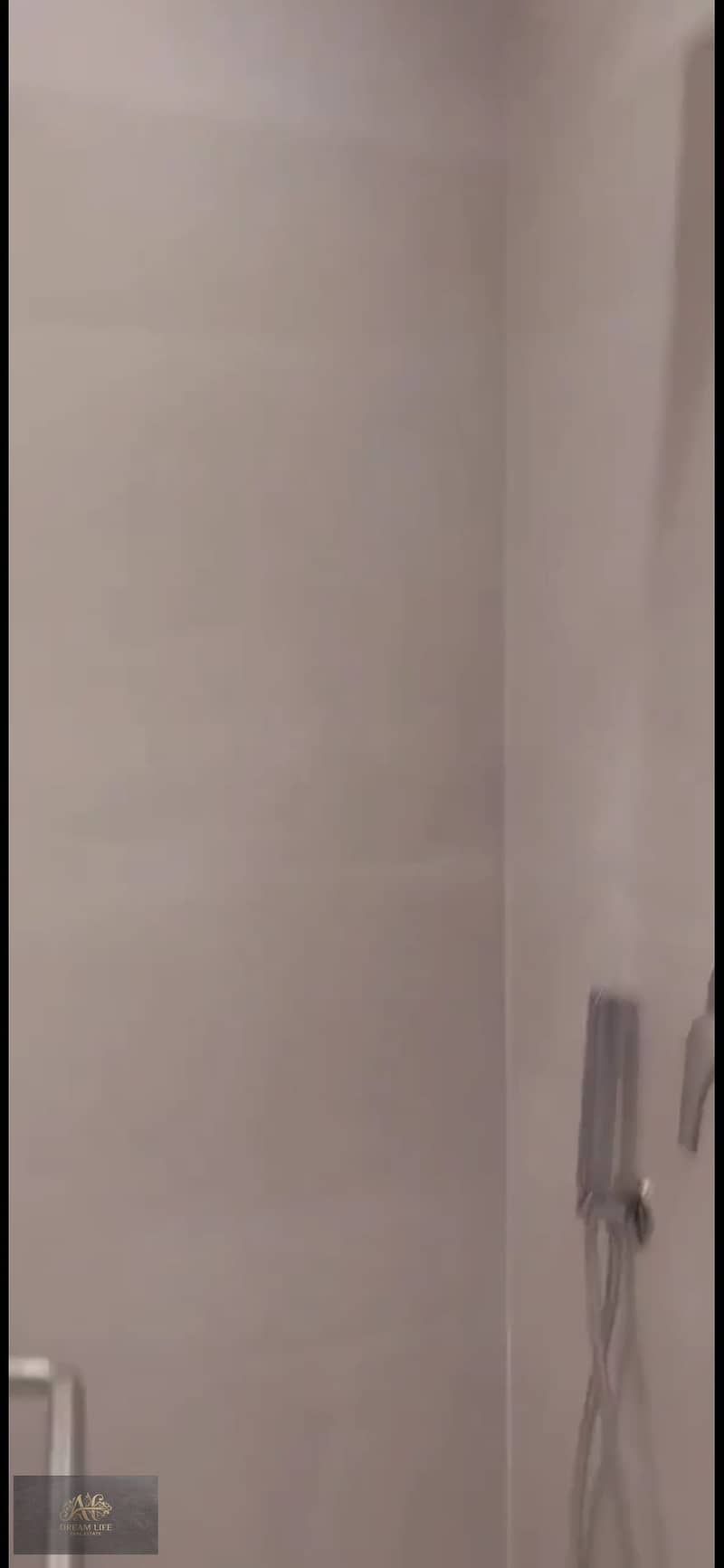 9 1000489320. jpg