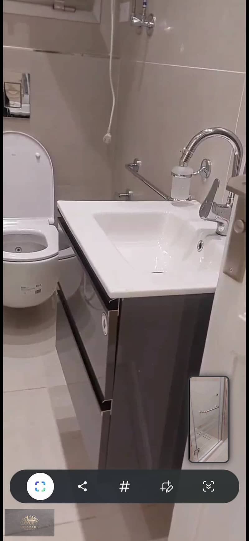 12 1000489326. jpg
