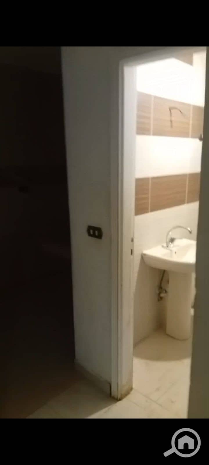 4 1000116938. jpg