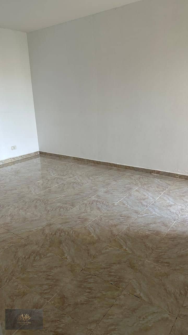 6 1000489569. jpg