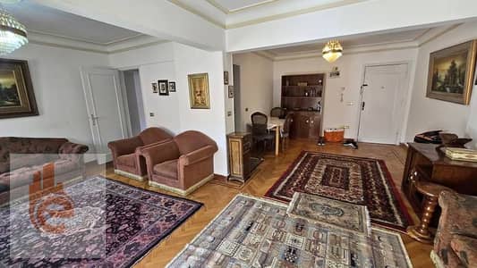 3 Bedroom Apartment for Rent in Kafr Abdo, Alexandria - 855111379_122235173702318503_3808915332455536341_n. jpg 3 Bedroom Apartment for Rent in Kafr Abdo, Alexandria - 855111379_122235173702318503_3808915332455536341_n. jpg