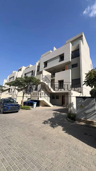 3 Bedroom Duplex for Sale in Shorouk City, Cairo - WhatsApp Image 2026-10-25 at 2.50. 08 PM (1). jpeg