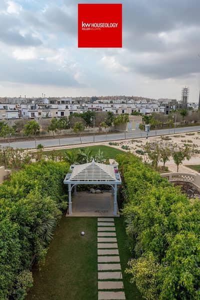 4 Bedroom Townhouse for Sale in New Cairo, Cairo - WhatsApp Image 2026-07-08 at 17.02. 55 (1). jpeg 4 Bedroom Townhouse for Sale in New Cairo, Cairo - WhatsApp Image 2026-07-08 at 17.02. 55 (1). jpeg