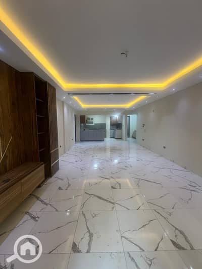 3 Bedroom Flat for Rent in Sheikh Zayed, Giza - IMG-20261025-WA0178. jpg