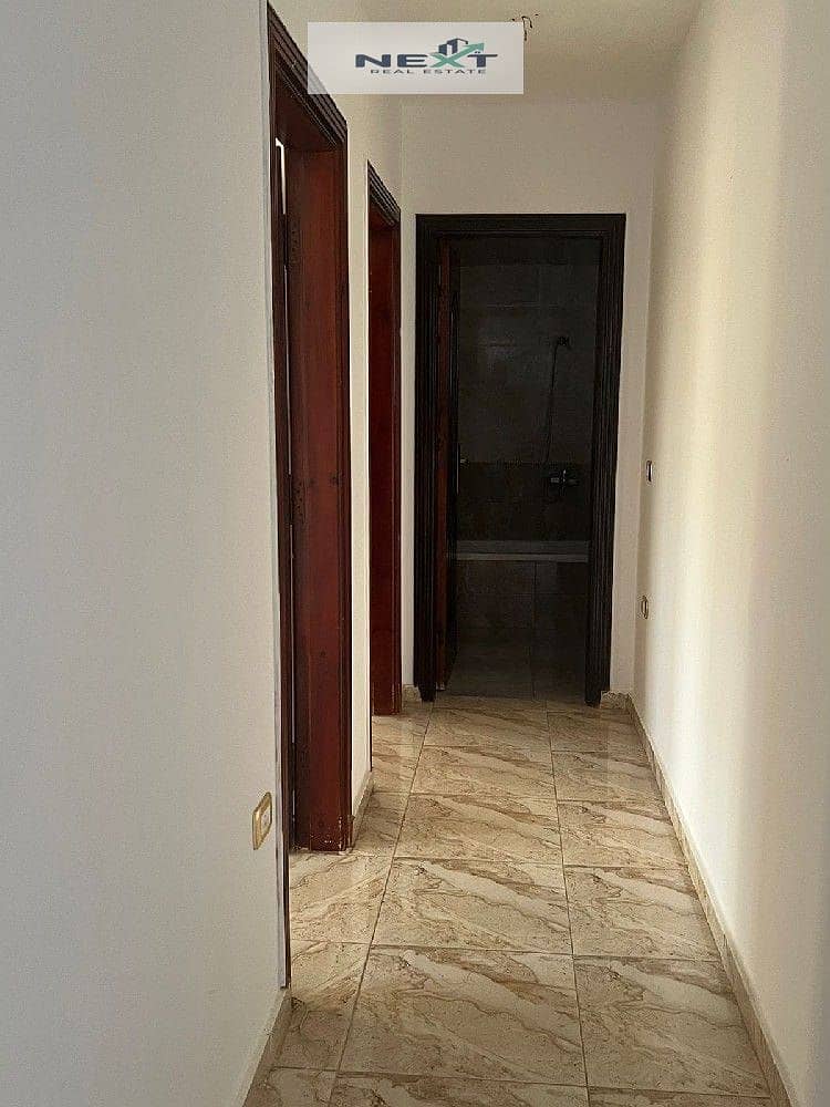 4 1001436930. jpg