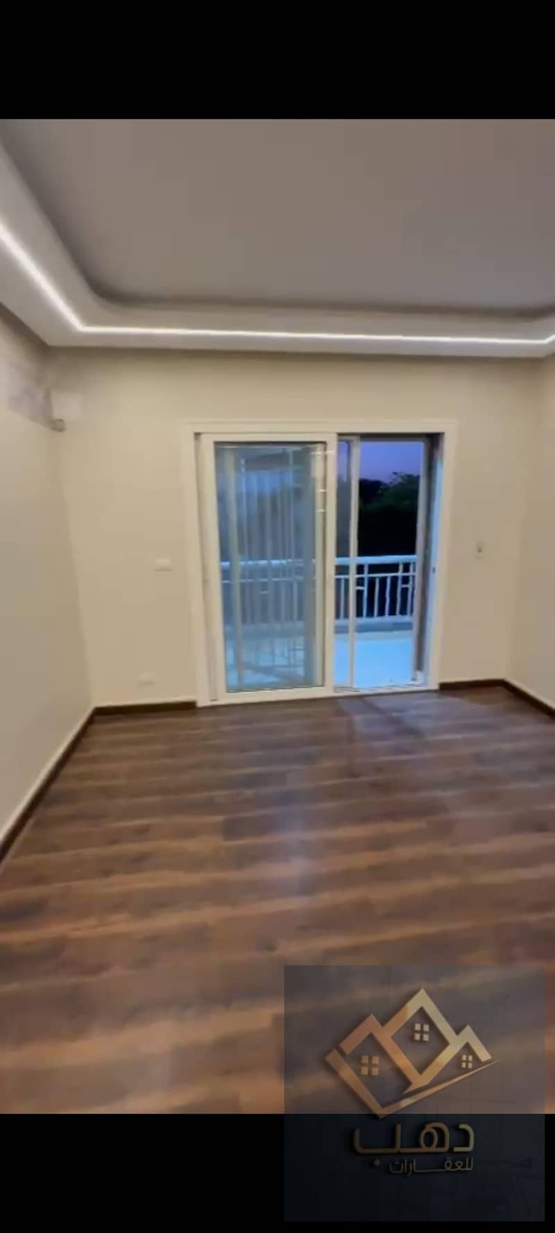 5 600157. jpg