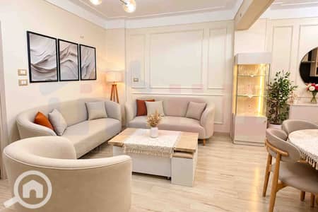 3 Bedroom Flat for Sale in Miami, Alexandria - WhatsApp Image 2026-10-07 at 13.49. 37. jpg