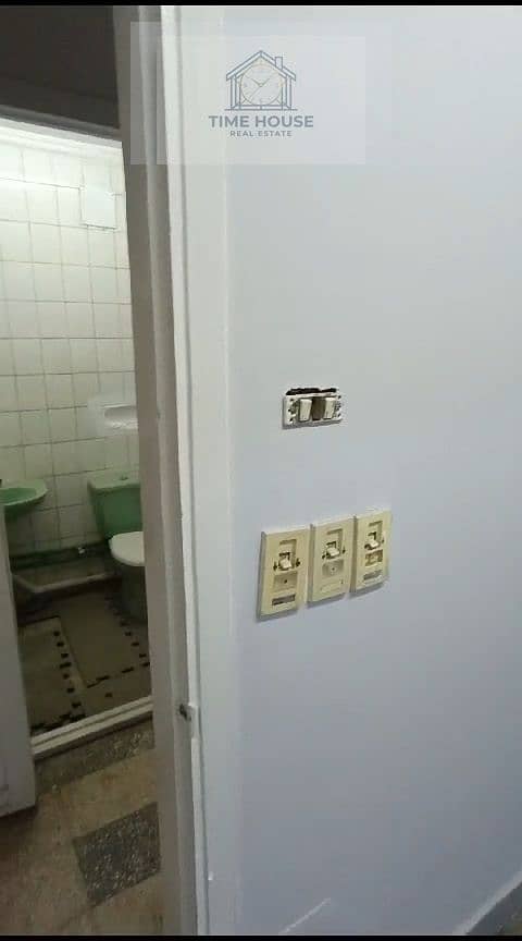 23 69863. jpg
