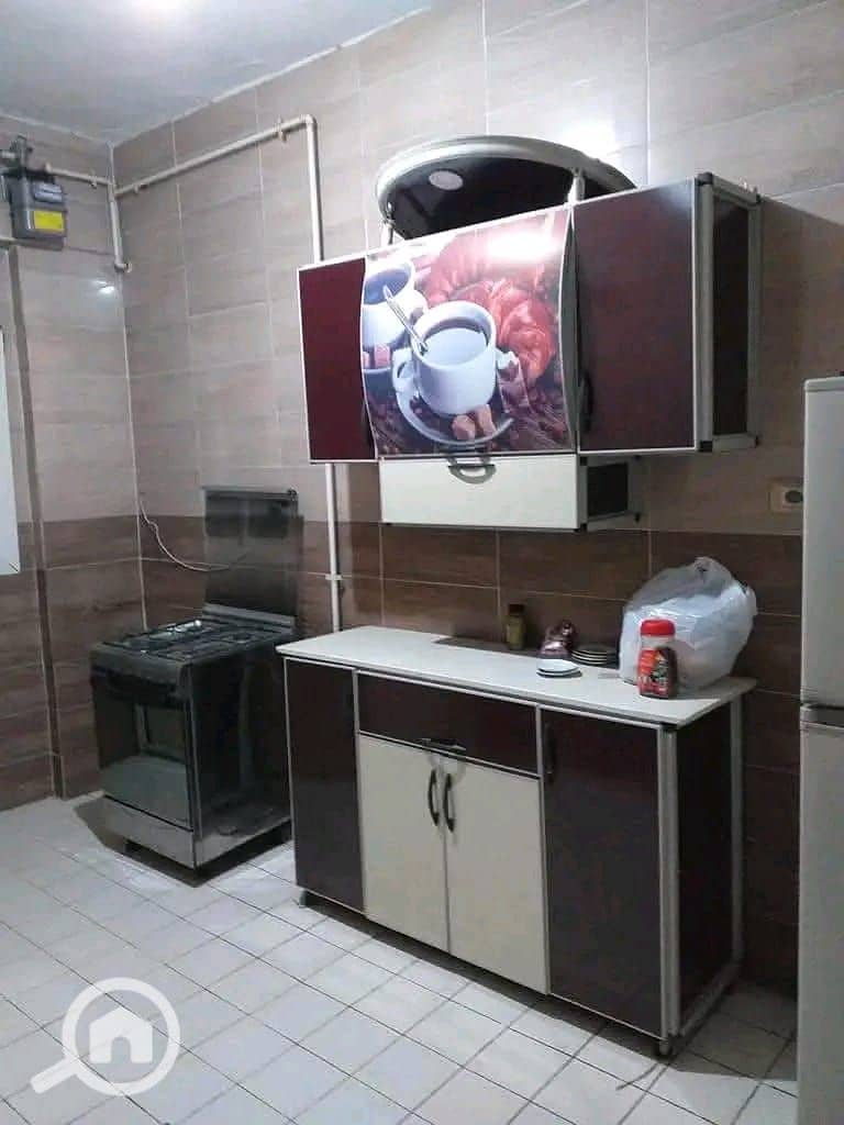 4 22356. jpg