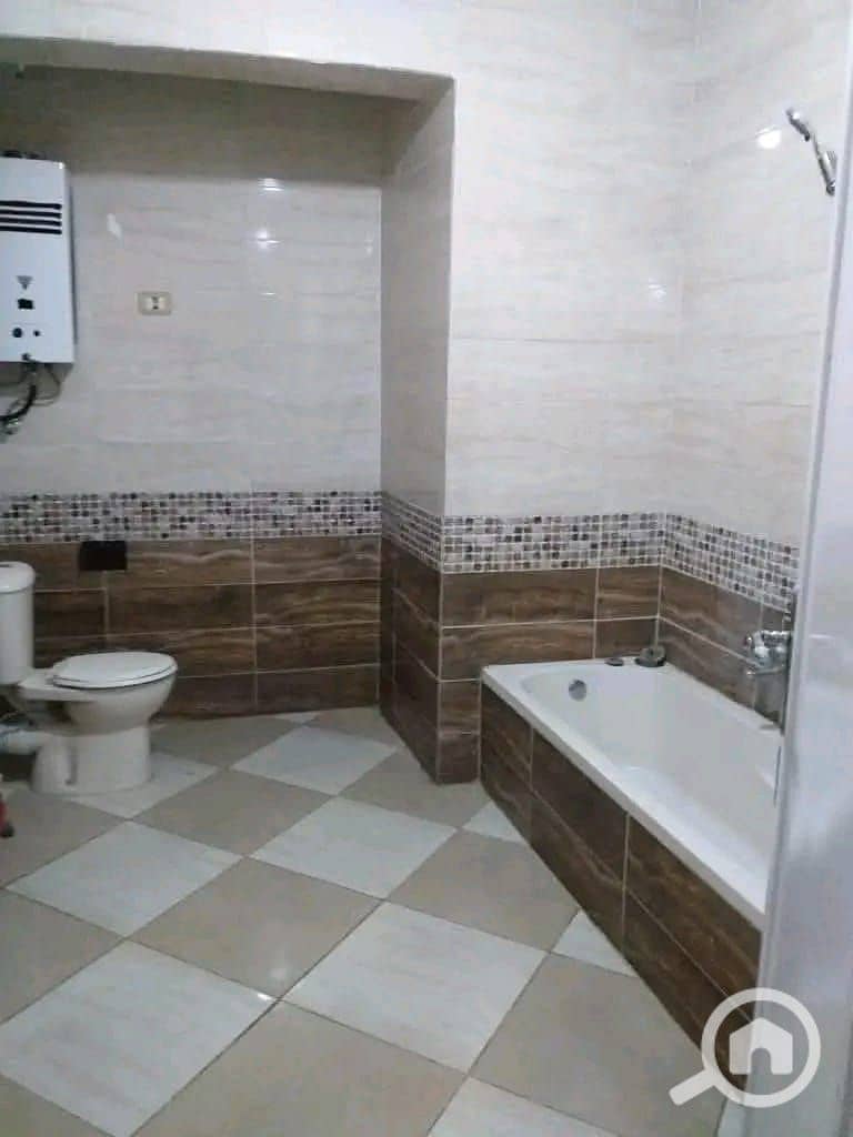 9 22349. jpg
