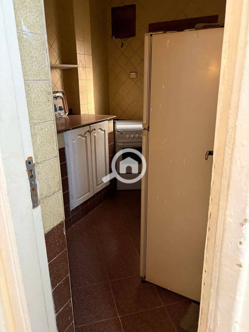 8 22322. jpg