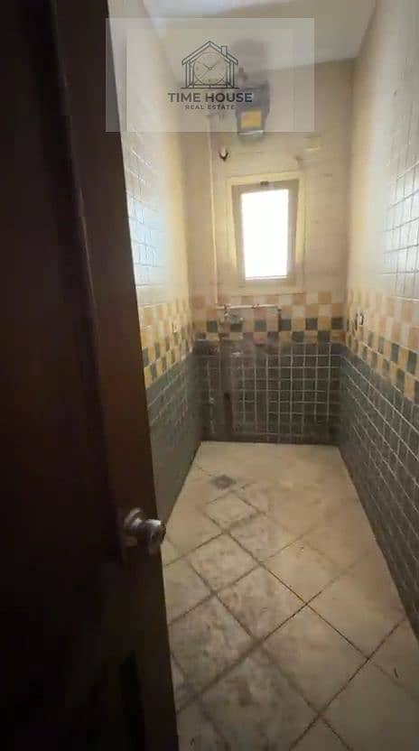 40 70110. jpg