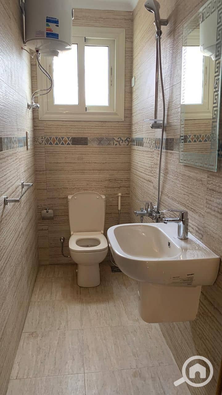 4 1000047518. jpg