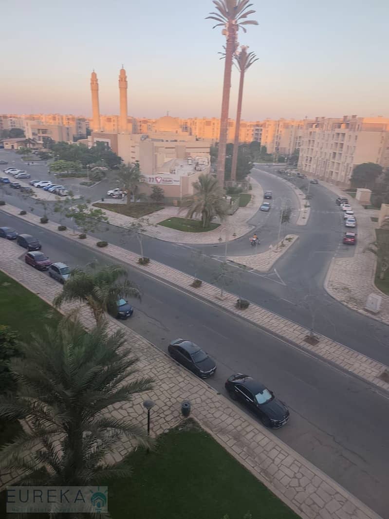 7 IMG_4586. jpeg
