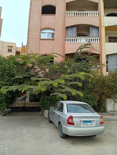 3 Bedroom Apartment for Sale in Obour City, Cairo - شقة للبيع في مدينه العبور الحي الثامن من المالك مباشرة