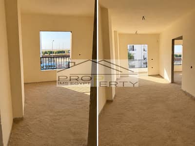 2 Bedroom Apartment for Sale in Hurghada, Red Sea - Sunlit Unfinished Apartment Diptych. png 2 Bedroom Apartment for Sale in Hurghada, Red Sea - Sunlit Unfinished Apartment Diptych. png