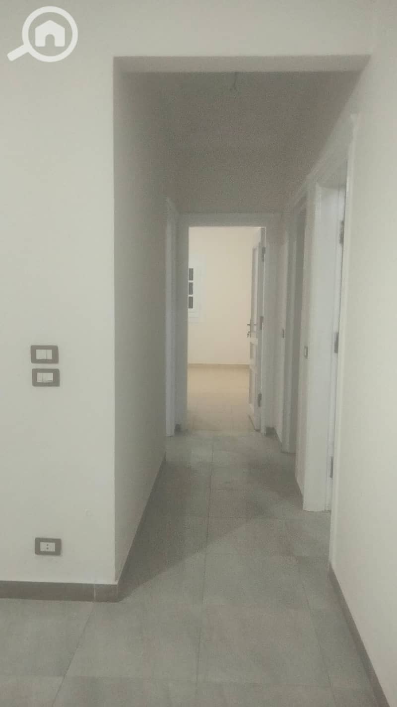 5 1000879625. jpg