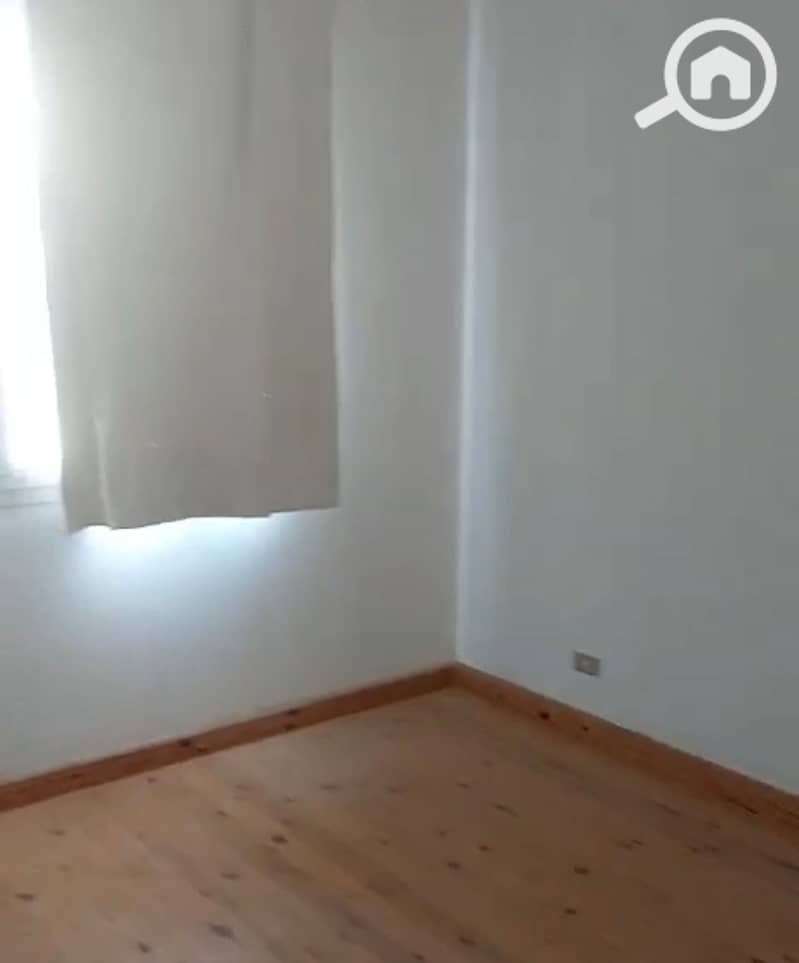 8 67770. jpg