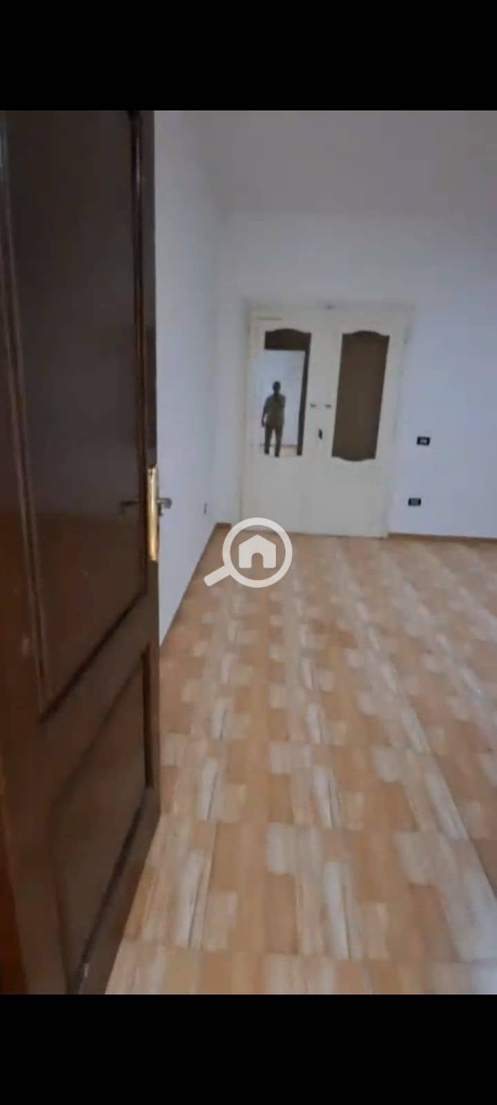11 1000117715. jpg