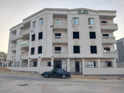 3 Bedroom Apartment for Sale in Shorouk City, Cairo - للبيع في الشروف في الحي الرابع فيلات الدور الاول علوي من المالك مباشرة