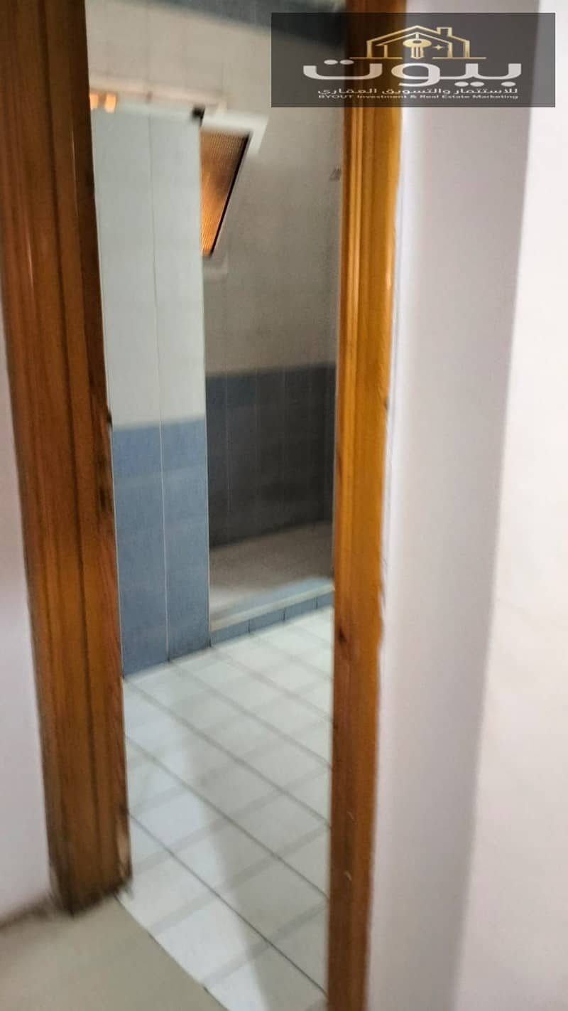 12 1000492226. jpg