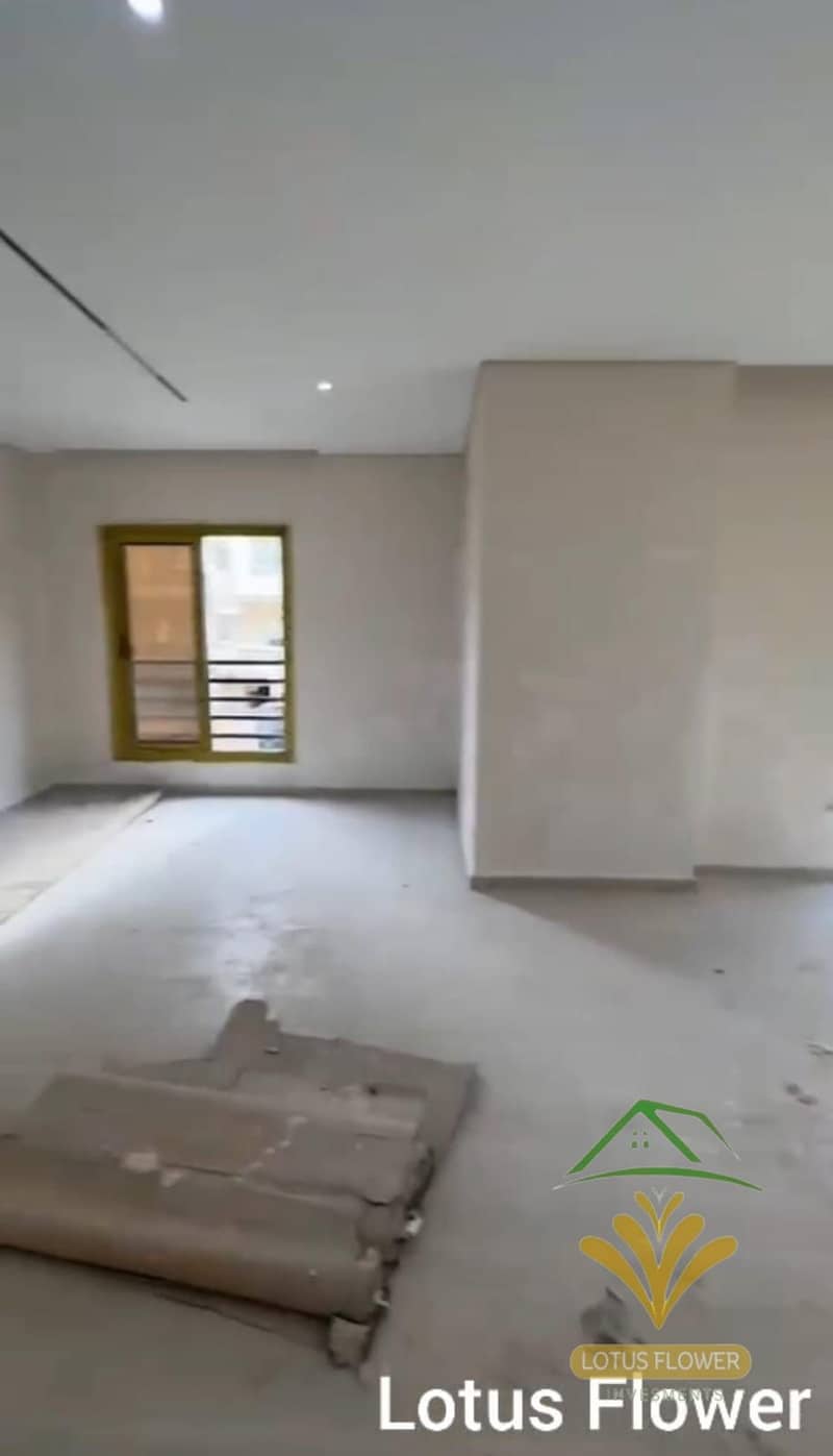 2 1001344300. jpg