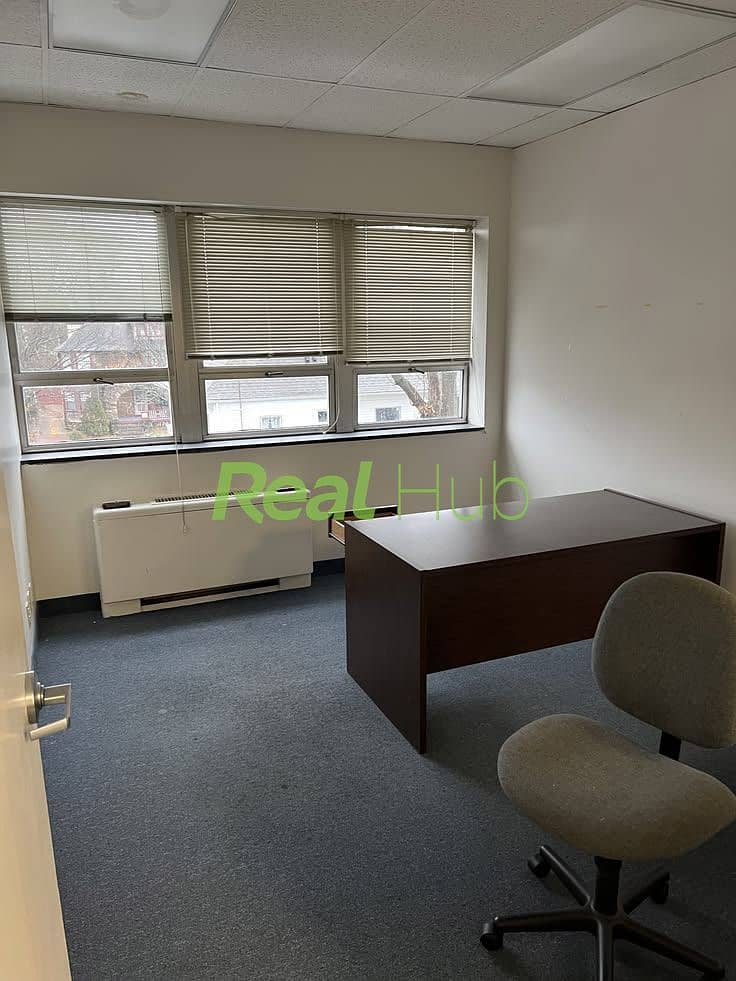 4 New office. jpeg