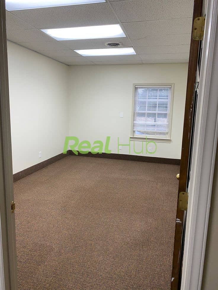 5 Small office #1. jpeg