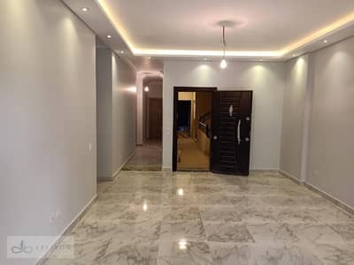 3 Bedroom Flat for Rent in New Cairo, Cairo - WhatsApp Image 2026-10-27 at 12.01. 14 PM (2). jpeg 3 Bedroom Flat for Rent in New Cairo, Cairo - WhatsApp Image 2026-10-27 at 12.01. 14 PM (2). jpeg