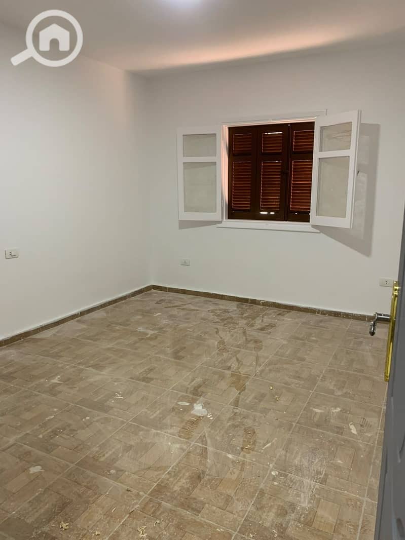 2 1000480195. jpg