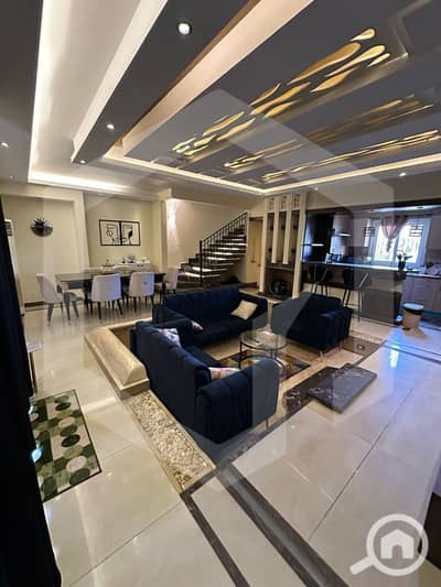 تاون هاوس 4 غرف نوم للايجار في الشيخ زايد، الجيزة - Karma Residence 1. jpg