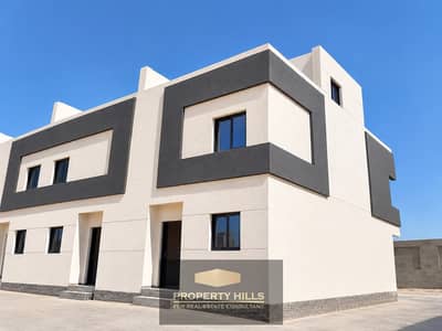 3 Bedroom Townhouse for Sale in Sheikh Zayed, Giza - WhatsApp Image 2026-10-27 at 12.49. 00 PM (4). jpeg 3 Bedroom Townhouse for Sale in Sheikh Zayed, Giza - WhatsApp Image 2026-10-27 at 12.49. 00 PM (4). jpeg