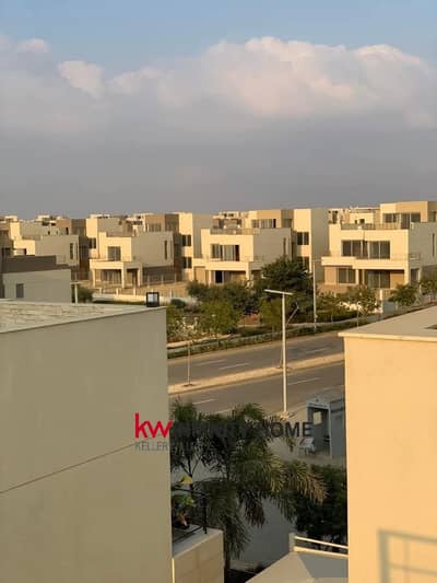 3 Bedroom Twin House for Sale in New Cairo, Cairo - IMG-20250810-WA0296. jpg 3 Bedroom Twin House for Sale in New Cairo, Cairo - IMG-20250810-WA0296. jpg