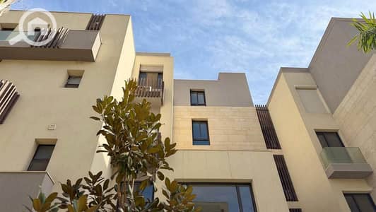 3 Bedroom Flat for Sale in Sheikh Zayed, Giza - 845801177_122098155843508916_4381846152680887635_n. jpg 3 Bedroom Flat for Sale in Sheikh Zayed, Giza - 845801177_122098155843508916_4381846152680887635_n. jpg
