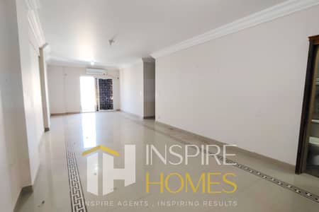 3 Bedroom Flat for Rent in Hay Sharq, Alexandria - 01. jpg