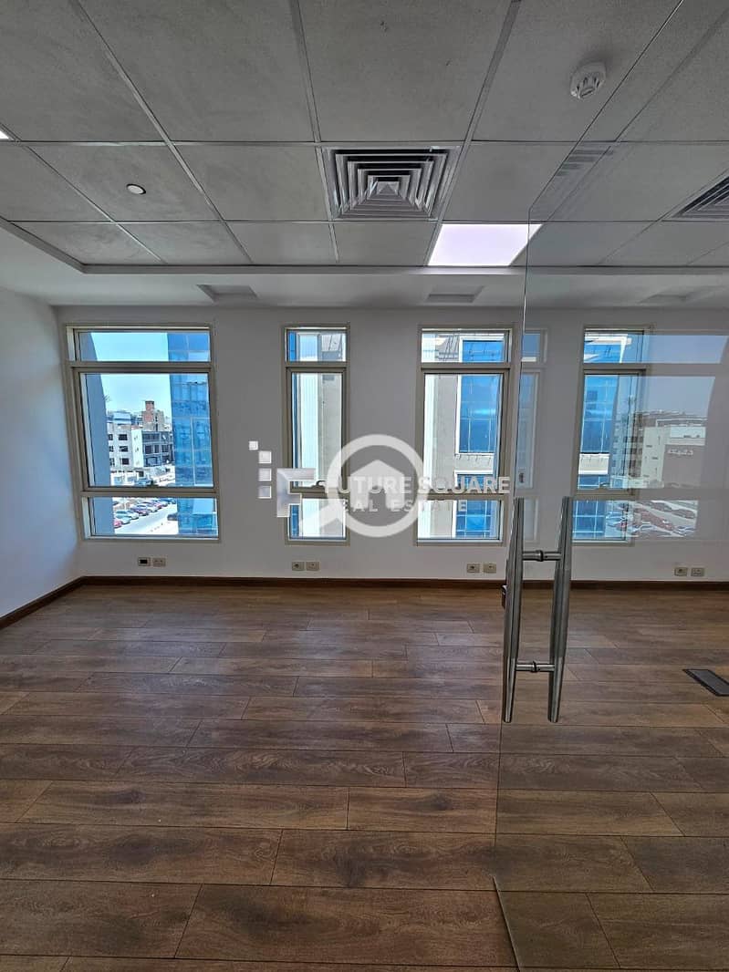 10 Image02. jpg