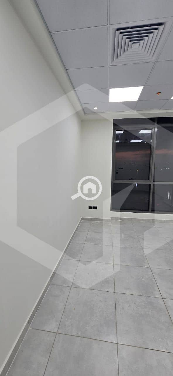 4 Hale Town Palm Hills 4. jpg