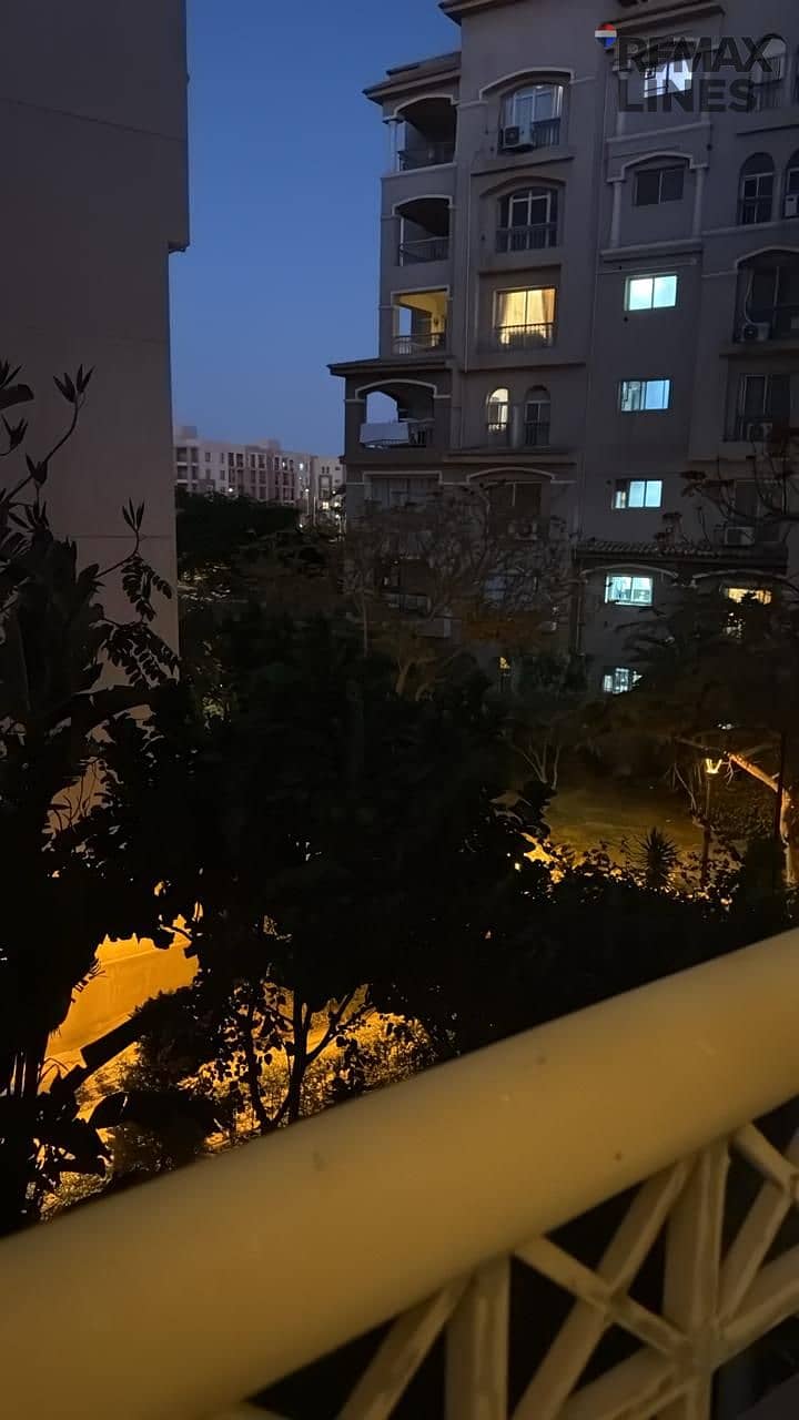 3 10940. jpg