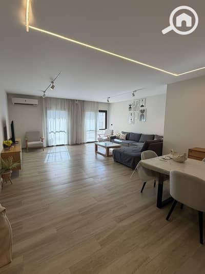 3 Bedroom Flat for Rent in Sheikh Zayed, Giza - WhatsApp Image 2026-10-11 at 8.09. 18 بM. jpeg