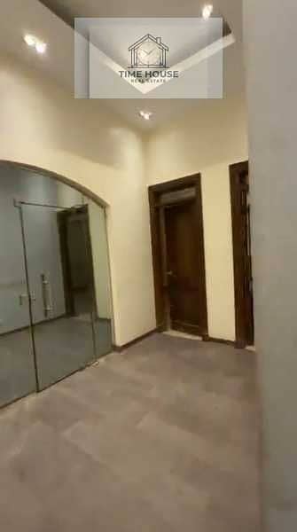 13 IaENPY77IbphJ2Q5qRgIvc7pcCPNniBGKerw16X0. jpeg