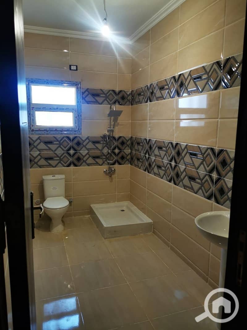 5 photo_5787286685983904000_y (1). jpg