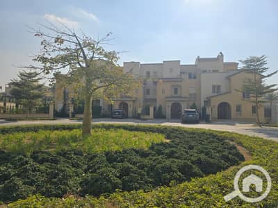 3 Bedroom Townhouse for Sale in Mokattam, Cairo - f0bdb9d0-dd61-45a1-b8e6-02eb84196d1a. jpg